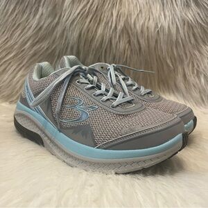 Gdefy Gravity Defyer Mighty Walk Sneakers